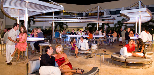 Temptation Cancun PatyO' Lounge